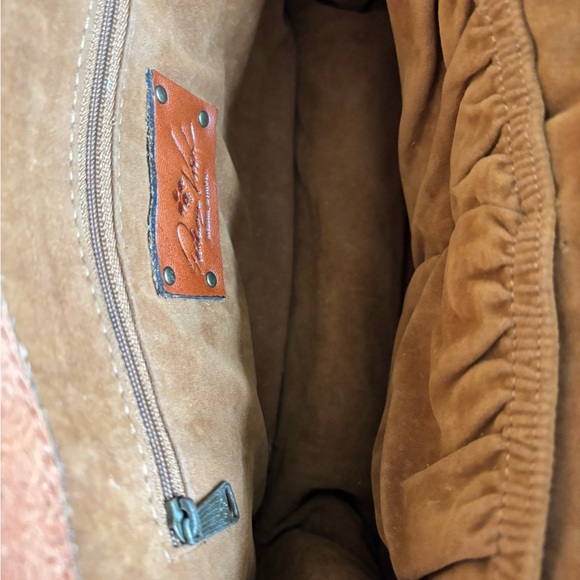 NWOT Patricia Nash Patchwork Positano
Crossbody Saddle Bag I - Picture 7 of 8